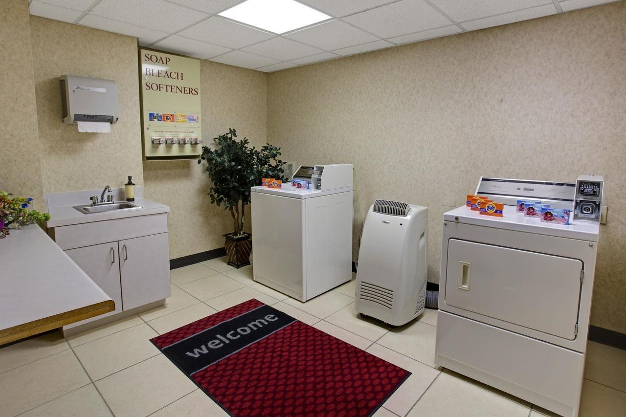 Hampton Inn Cullman Extérieur photo