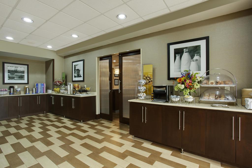 Hampton Inn Cullman Extérieur photo