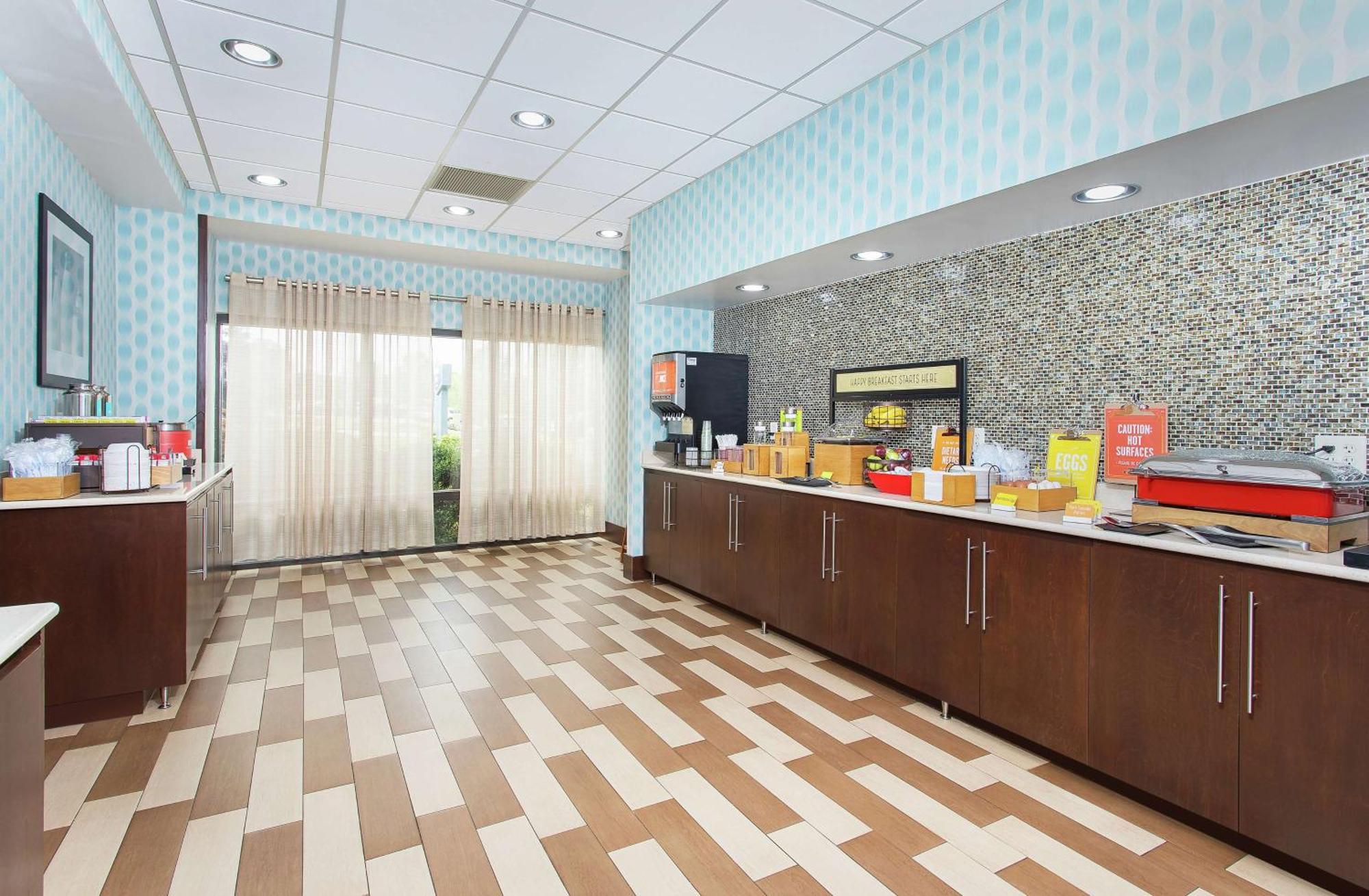 Hampton Inn Cullman Extérieur photo