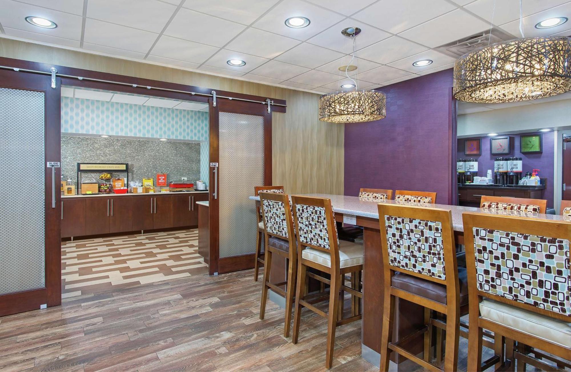 Hampton Inn Cullman Extérieur photo